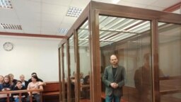 Vlagyimir Kara-Murza a moszkvai ítélethirdetésen, 2023. április 17-én