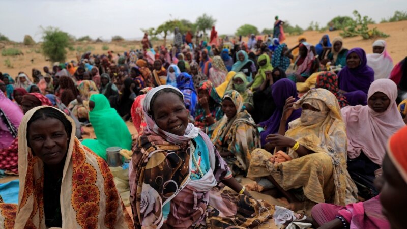 Околу 500 деца умреле од глад во Судан од почетокот на конфликтот