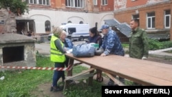 Полиция и взрывотехники у военкомата Невского района, 5 сентября 2023 года