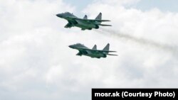  Armata poloneză a predat Ucrainei zece avioane de luptă MiG-29, a declarat luni ministrul polonez al apărării, Mariusz Blaszczak.