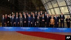 Liderët e vendeve të BE-së dhe vendeve të Ballkanit Perëndimor gjatë samitit BE-Ballkani Perëndimor të mërkurën, më 13 dhjetor, në Bruksel.
