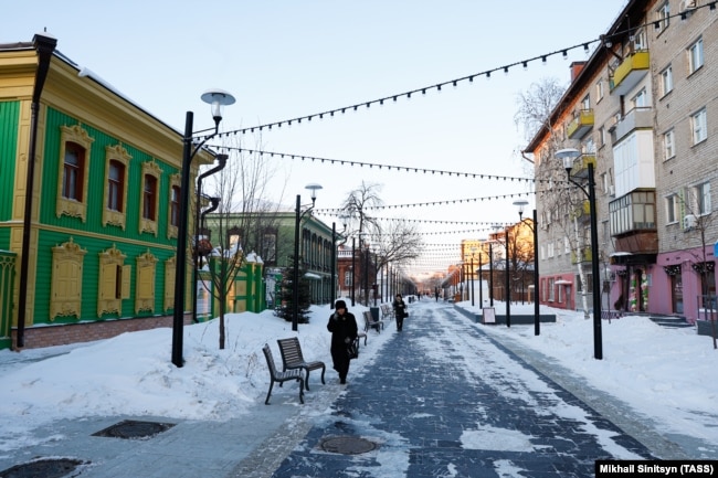 Місто Тюмень, вулиця Дзержинского. Росія
