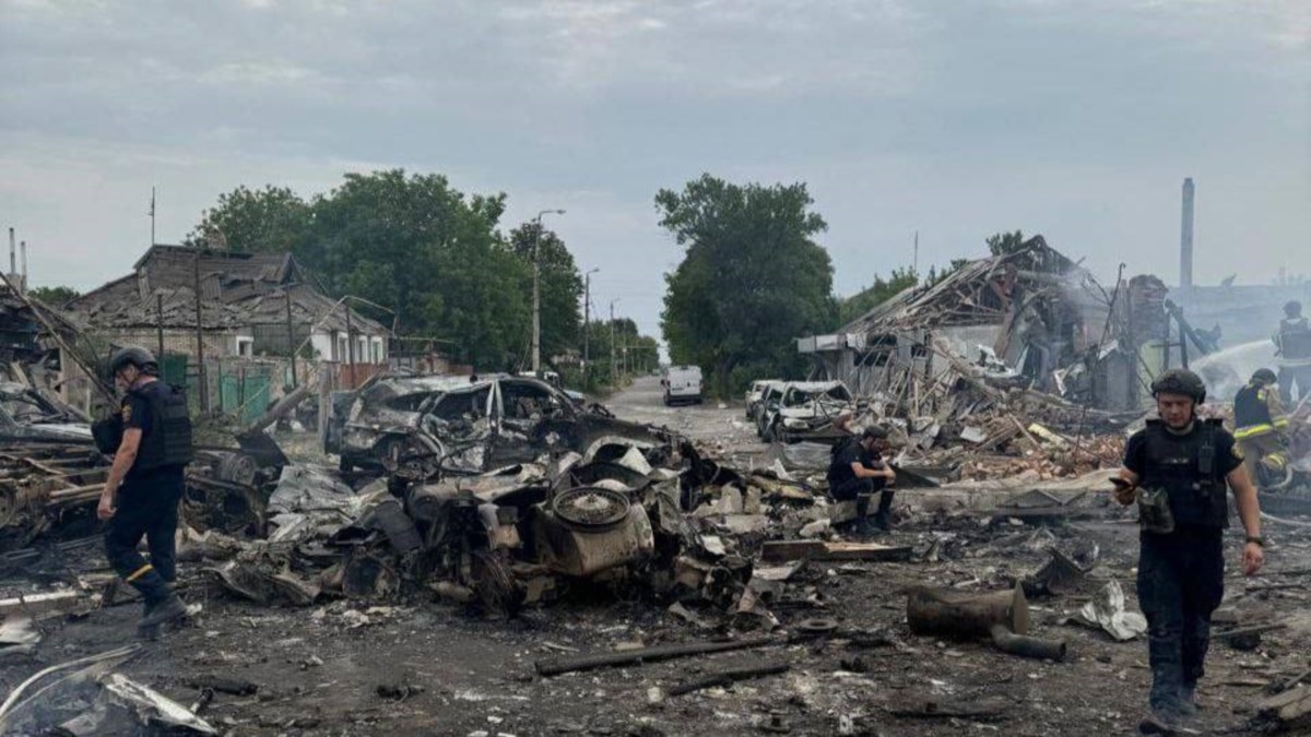 Бомбардировки Донецкой области, есть жертвы. Хроника войны