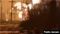 Imagine de la un incendiu la un depozit de petrol din regiunea rusă Kursk care s-a petrecut pe 15 februarie 2024, tot din cauza unei drone lansate de Ucraina, potrivit declarațiilor făcute de autoritățile ruse.