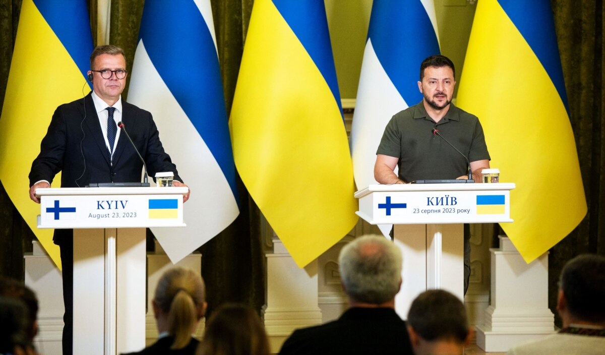 Зеленський обговорив із прем’єром Фінляндії підготовку дронової угоди