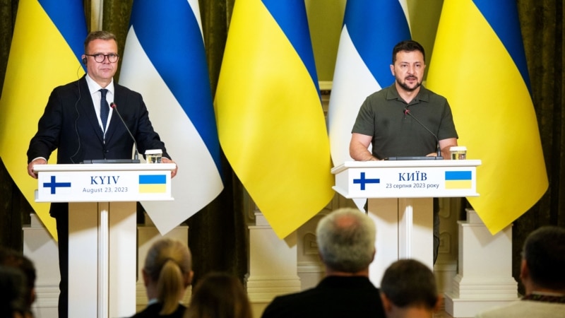 Зеленський обговорив із прем’єром Фінляндії підготовку дроно
