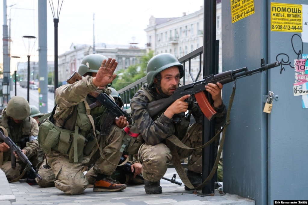 Burra të armatosur në qendër të Rostov-on-Donit. Kryetari i Moskës, Sergei Sobyanin, ka urdhëruar të shtunën që të merren masa &ldquo;anti-terrorit&rdquo;.