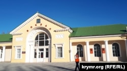 Вокзал Феодосии после взрывов на российском БДК «Новочеркасск» в морском порту, 26 декабря 2023 года