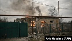 Роботи з розбору завалів на місці авіаудару продовжуються. Фото ілюстративне 