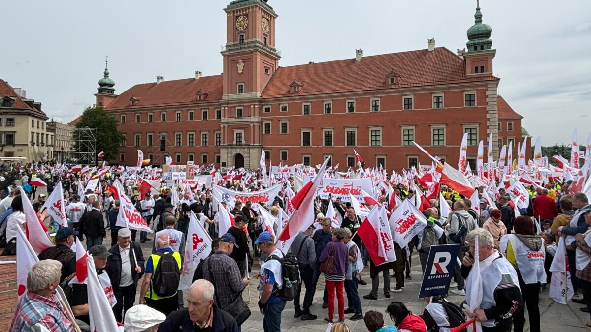 «Геть зелений курс!»: у Польщі знову протестують фермери