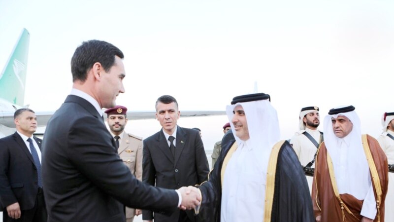 Türkmenistanyň prezidenti Katara sapar edýär