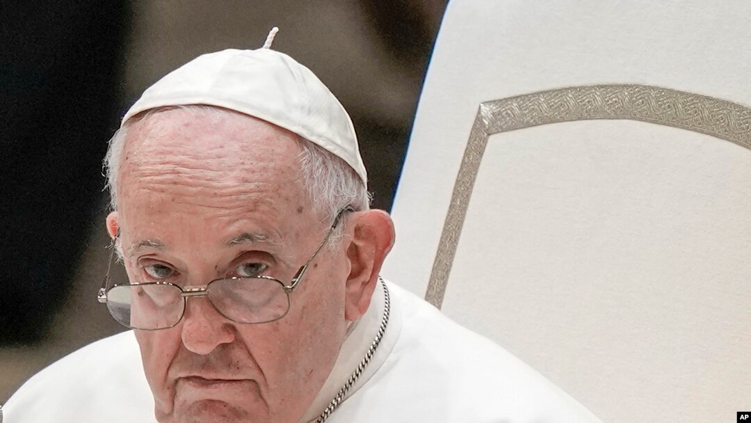 Papa Francisc face o vizită de două zile în Marisilia, unde ar urma să lanseze un mesaj de empatie față de migranții care ajung prin Mediterana din Africa în state europene.
