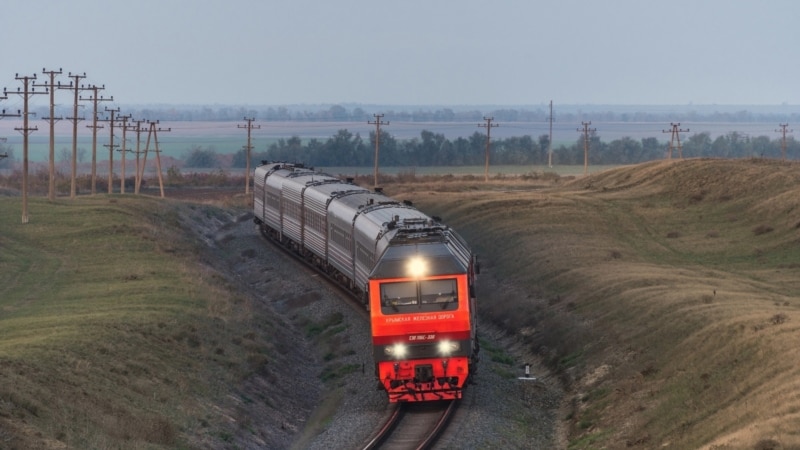 В ФГУП «КЖД» заявили о восстановлении движения поездов после повреждения ж/д путей в Крыму