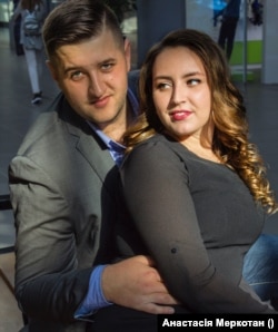 Анастасія познайомилася із Юрієм під час навчання у Донецькому музичному училищі