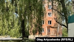 Выбитые окна. Шебекино, Белгородская область, Россия, июнь 2023 года