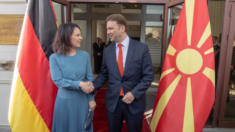 Berbok: EU će održati reč, ali makedonski Ustav se mora promeniti