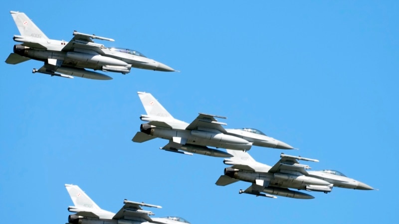 The Economist: Украіна атрымала першую партыю зьнішчальнікаў F-16