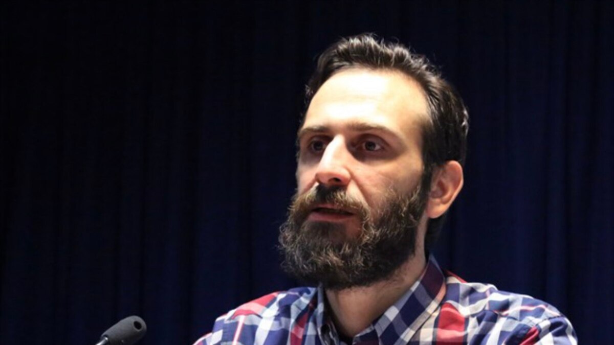 Iranian Professor Who Supported Protests Says He's Been Expelled - Vimarsana News