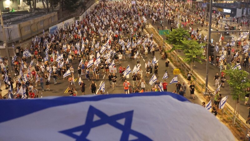 Во Израел продолжуваат протестите против правосудните реформи