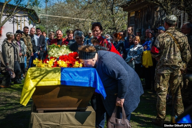 Похороны военнослужащего полка "Азов"