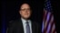 Ish-ambasadori amerikan në Prishtinë, Jeffrey Hovenier.
