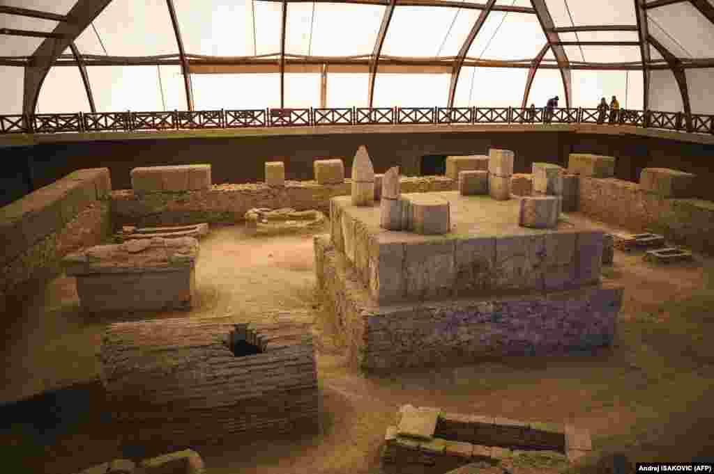 One of the most significant discoveries at Viminacium was an intact Roman sarcophagus that had been undisturbed for almost 2,000 years. The tomb was filled with artifacts.