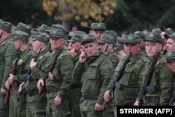 Резервисты, призванные на войну против Украины. Севастополь, 27 сентября 2022 года