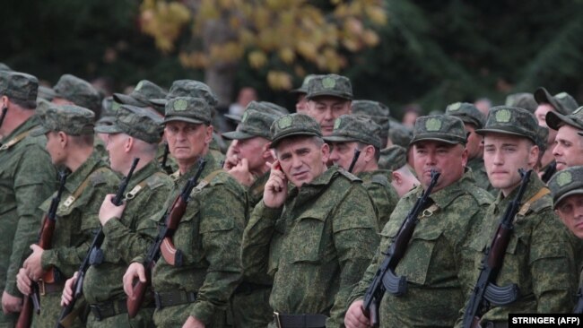 Резервісти, призвані під час часткової мобілізації в Севастополі, Крим, 27 вересня 2022 року