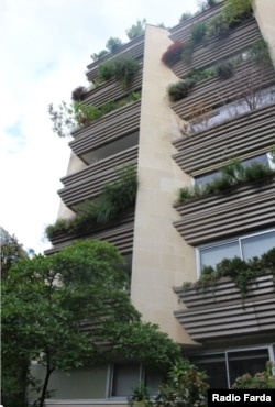 ساختمان آخرین آپارتمان میلان کوندرا در پاریس، عکس: مصطفی خلجی