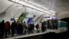 Már hétfőn, 2023. március 6-án is jó sokat kellett várni a metróra Párizsban