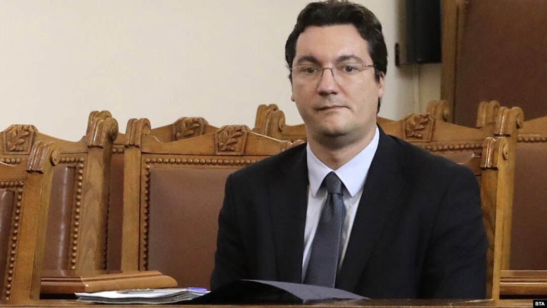 Служебният правосъден министър Крум Зарков представи проекта за механизъм за разследване на главния прокурор.