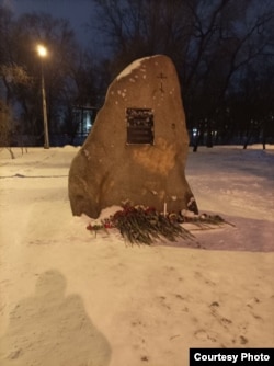 Стихийный мемориал Алексею Навальному, Новокузнецк