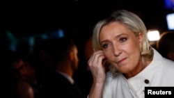 Marine Le Pen a francia fővárosban 2024. július 7-én