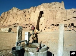 The Bamiyan Buddhas in1997