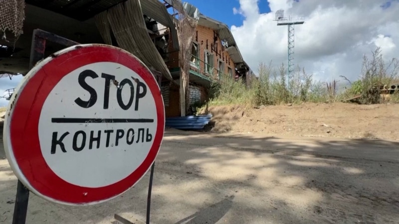 Rusia spune că a preluat controlul asupra încă trei localități din estul Ucrainei. Forțele ucrainene au doborât 43 de drone