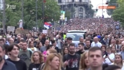 Autópályákat torlaszolnak el a szerb kormányellenes tüntetők