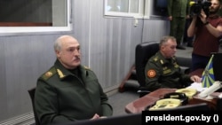 Аляксандар Лукашэнка ў цэнтральным камандным пункце ВПС і войскаў СПА, 2023