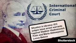 Колаж на тему ордеру Міжнародного кримінального суду на арешт президента РФ Володимира Путіна і уповноваженої при президенті Росії з прав дитини Марії Львової-Бєлової (Shutterstock)