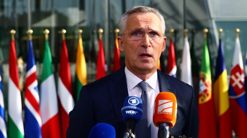 Stoltenberg poziva na smirivanje tenzija između Kosova i Srbije  