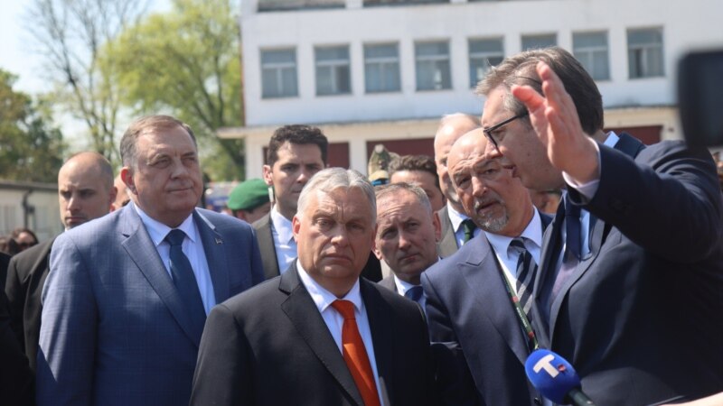 Orban, Dodik i Vučić zajedno na prikazu vojne sposobnosti u Beogradu
