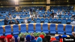 جایگاه خبرنگاران مقابل محل سخنرانی نامزدهای چهاردهمین دوره انتخابات ریاست‌جمهوری ایران