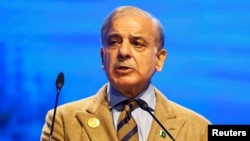 Pakistani Prime Minister Shehbaz Sharif announced the arrival of the Russian cargo on June 11. 