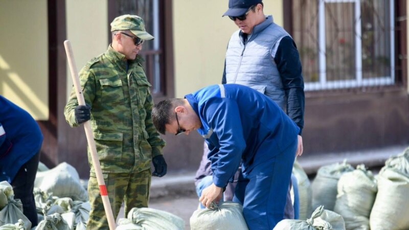 Батыс Қазақстан облысына тағы жүздеген әскери мен құтқарушы барады