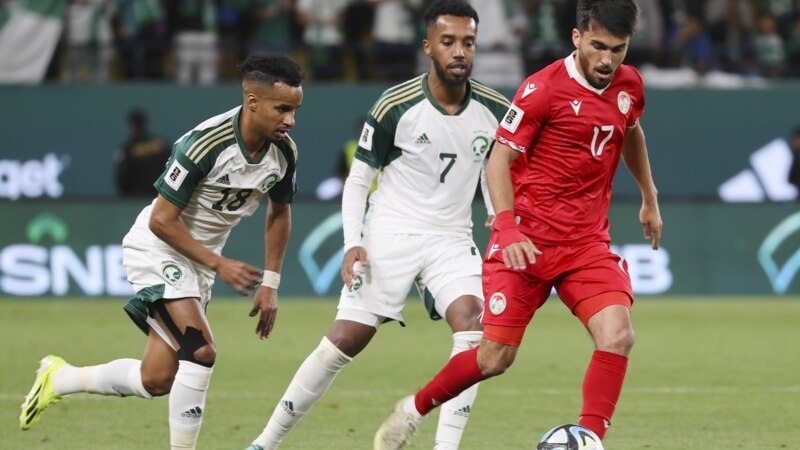 В новом рейтинге ФИФА Таджикистан опустился на три строчки
