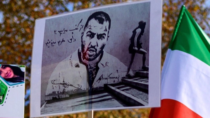 آمریکا بار دیگر خواستار آزادی توماج صالحی و نرگس محمدی شد