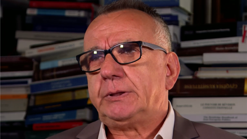 Hasani: Osmani i ka “uzurpuar” kompetencat e Kuvendit të Kosovës