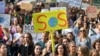 В мире проходят массовые акции протеста против ископаемого топлива