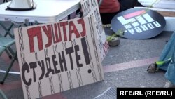 Transparent sa protesta studenata u Beogradu zbog navoda o izbornoj prevari, 29. decembar 2023.