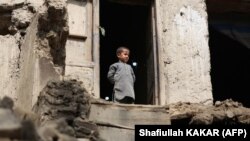 افغانستان کې د زلزلې له امله اوښتی زیان