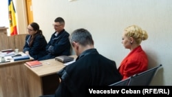 De la începutul procesului de judecată, Partidul Șor era reprezentat de avocatul Vadim Banaru, care a spus, după lichidarea formațiunii, că nu mai are împuterniciri.